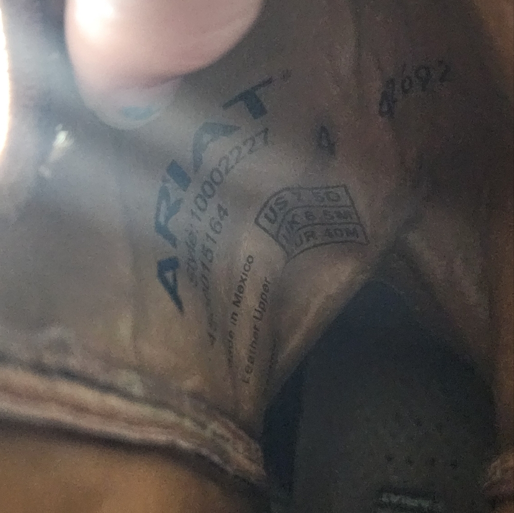 *SOLD* ARIAT Roughstock Boots Mens Leather Size 7.5D Style: 10002227 - Picture 8 of 8